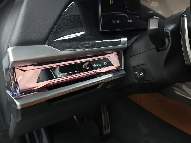 2023 BMW i7 с пробегом 31 643 км