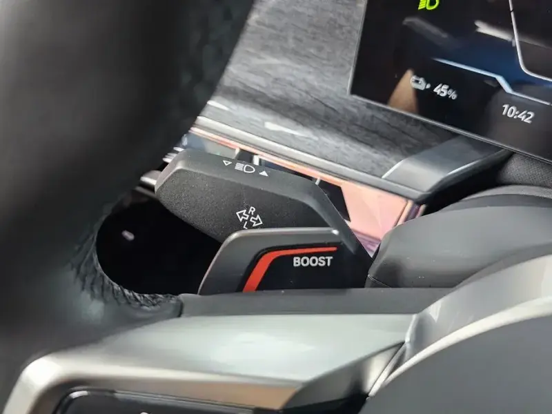 2023 BMW i7 с пробегом 31 643 км