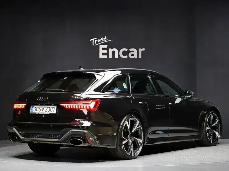 2024 Audi RS 6 с пробегом 43 644 км