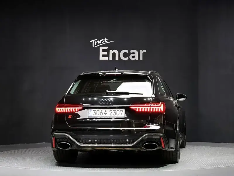 2024 Audi RS 6 с пробегом 43 644 км