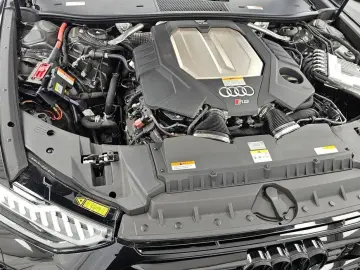2024 Audi RS 6 с пробегом 43 644 км
