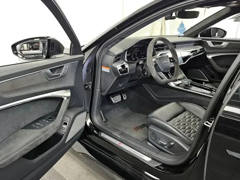 2024 Audi RS 6 с пробегом 43 644 км