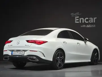 2023 Mercedes-Benz CLA с пробегом 12 577 км