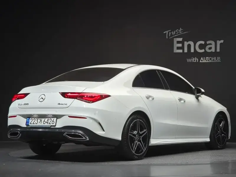 2023 Mercedes-Benz CLA с пробегом 12 577 км