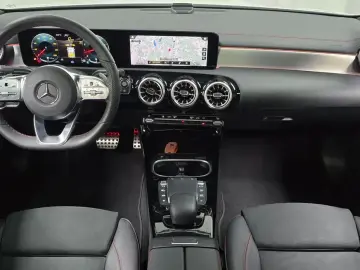 2023 Mercedes-Benz CLA с пробегом 12 577 км