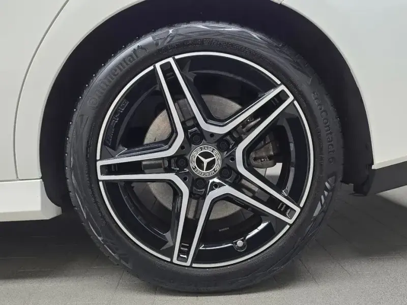 2023 Mercedes-Benz CLA с пробегом 12 577 км