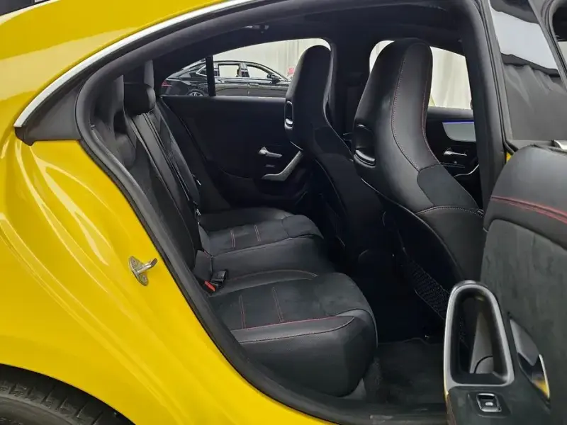 2021 Mercedes-Benz CLA с пробегом 36 310 км