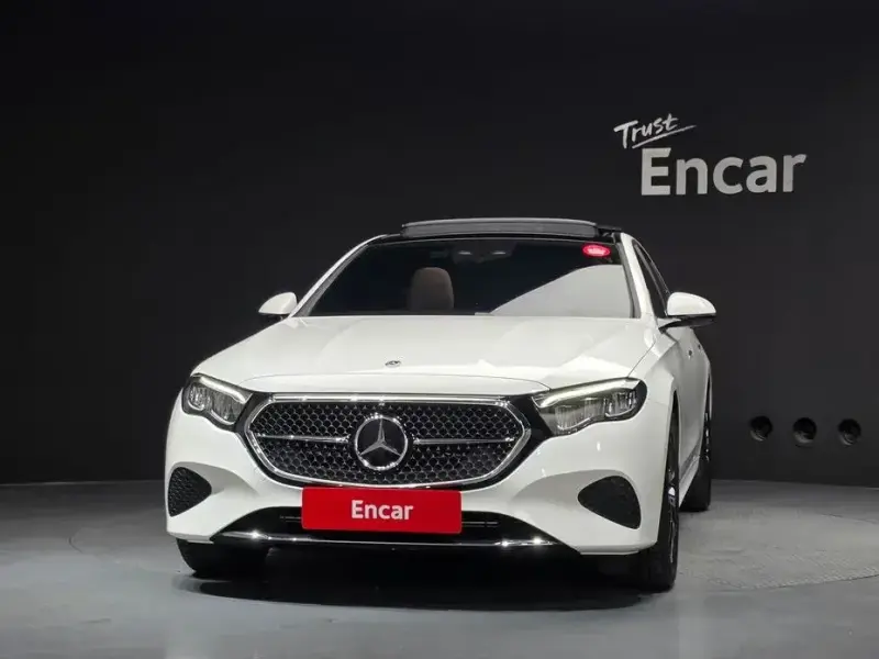 2026 Mercedes-Benz E-Класс с пробегом 9 896 км