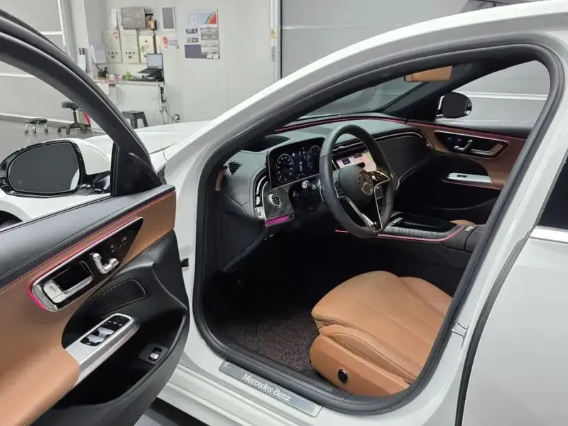 2026 Mercedes-Benz E-Класс с пробегом 9 896 км