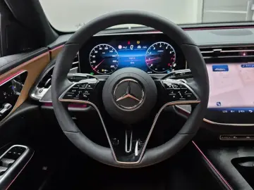 2026 Mercedes-Benz E-Класс с пробегом 9 896 км
