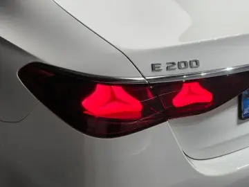 2026 Mercedes-Benz E-Класс с пробегом 9 896 км