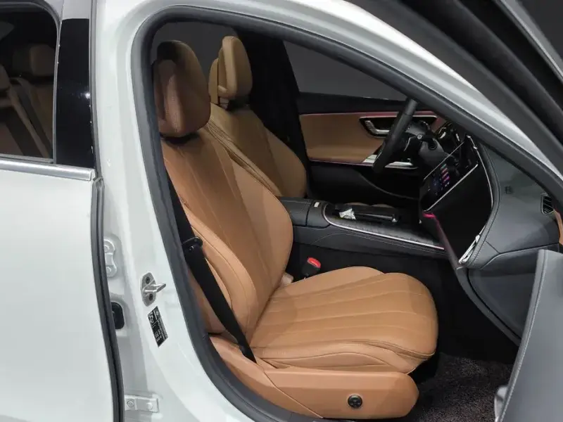 2026 Mercedes-Benz E-Класс с пробегом 9 896 км