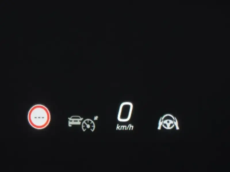 2026 Mercedes-Benz E-Класс с пробегом 9 896 км