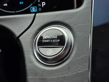2026 Mercedes-Benz E-Класс с пробегом 9 896 км