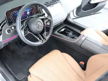 2025 Mercedes-Benz E-Класс с пробегом 9 805 км