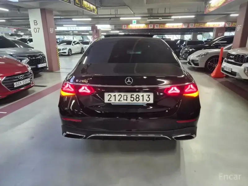 2025 Mercedes-Benz E-Класс с пробегом 9 340 км
