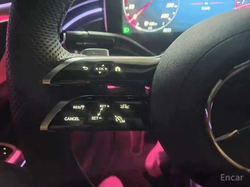 2025 Mercedes-Benz E-Класс с пробегом 9 340 км