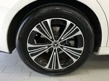 2025 Mercedes-Benz E-Класс с пробегом 24 415 км