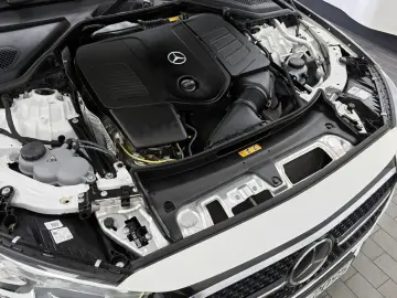 2025 Mercedes-Benz E-Класс с пробегом 24 415 км