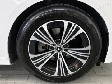 2025 Mercedes-Benz E-Класс с пробегом 24 415 км