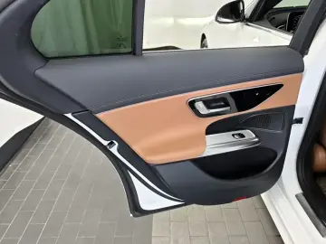 2025 Mercedes-Benz E-Класс с пробегом 24 415 км