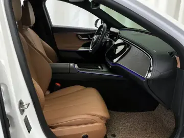 2025 Mercedes-Benz E-Класс с пробегом 24 415 км