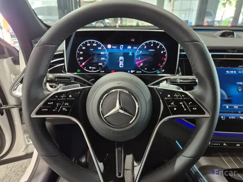 2025 Mercedes-Benz E-Класс с пробегом 2 180 км