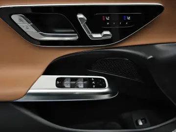 2024 Mercedes-Benz E-Класс с пробегом 8 593 км
