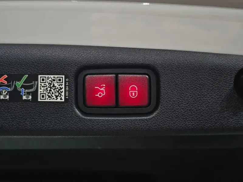 2024 Mercedes-Benz E-Класс с пробегом 8 593 км