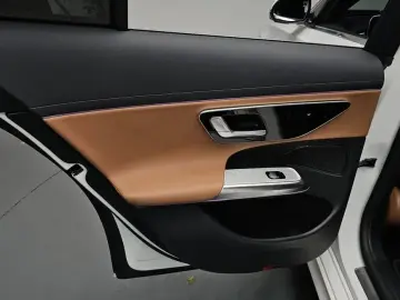 2024 Mercedes-Benz E-Класс с пробегом 8 593 км