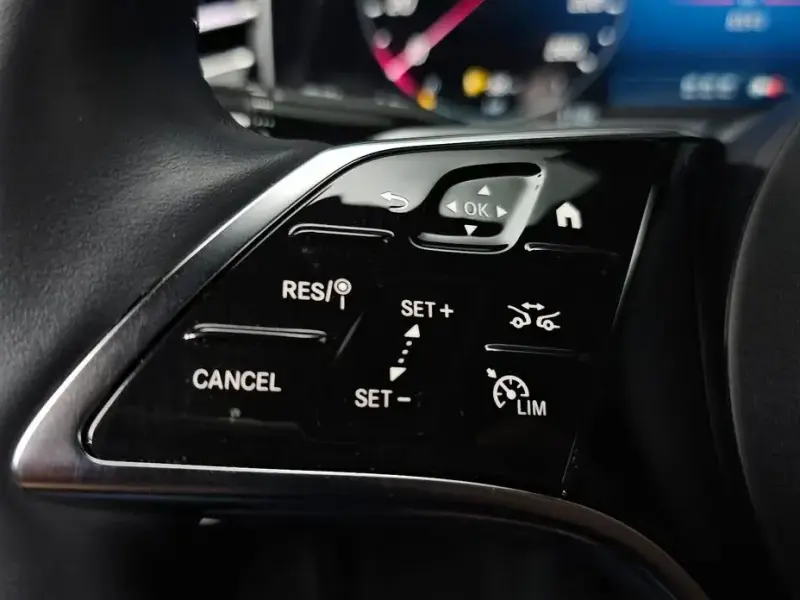 2024 Mercedes-Benz E-Класс с пробегом 8 593 км