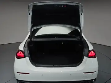 2024 Mercedes-Benz E-Класс с пробегом 8 593 км
