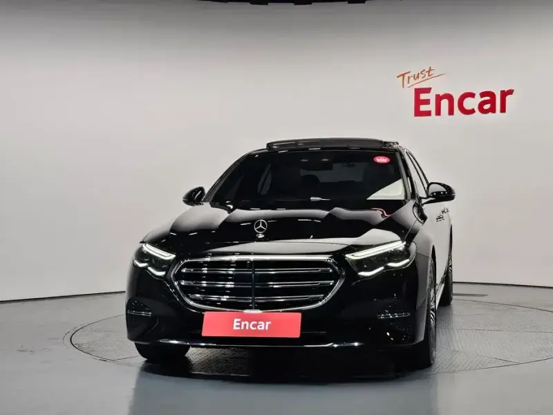 2026 Mercedes-Benz E-Класс с пробегом 17 707 км