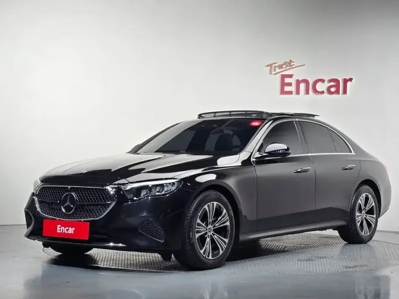 2025 Mercedes-Benz E-Класс с пробегом 26 027 км