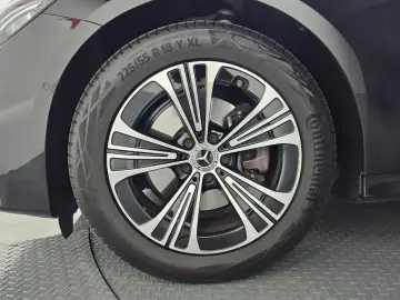 2025 Mercedes-Benz E-Класс с пробегом 26 027 км