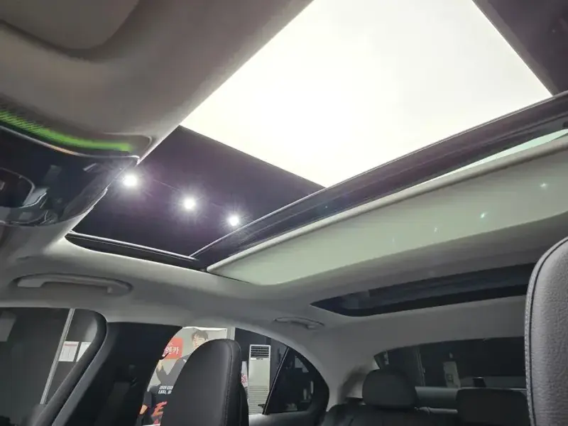 2025 Mercedes-Benz E-Класс с пробегом 26 027 км