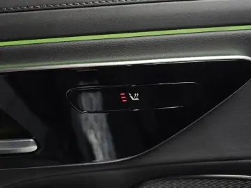 2025 Mercedes-Benz E-Класс с пробегом 26 027 км