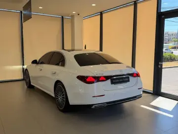 2026 Mercedes-Benz E-Класс с пробегом 3 035 км
