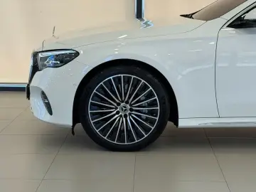 2026 Mercedes-Benz E-Класс с пробегом 3 035 км