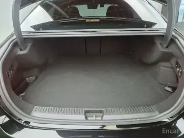 2025 Mercedes-Benz E-Класс с пробегом 16 044 км