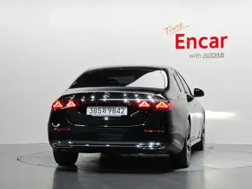 2024 Mercedes-Benz E-Класс с пробегом 35 234 км