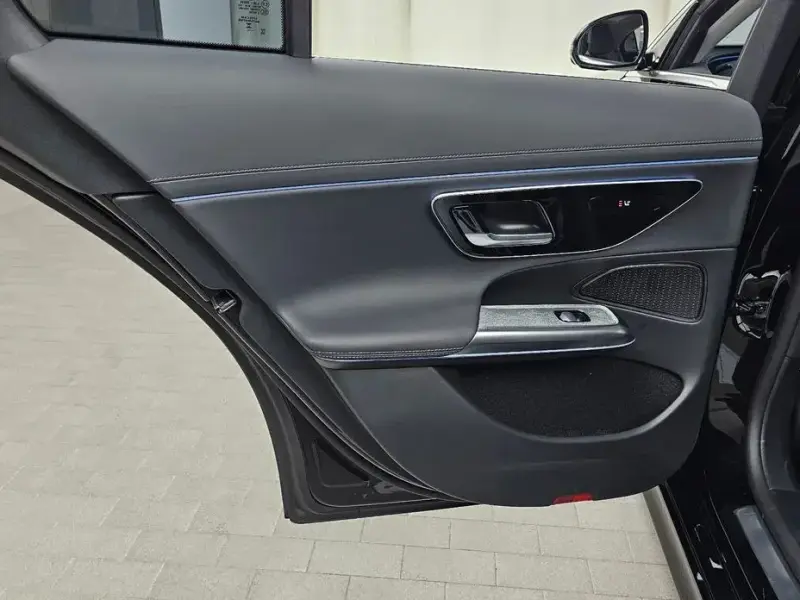 2024 Mercedes-Benz E-Класс с пробегом 35 234 км