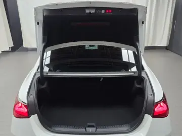 2024 Mercedes-Benz E-Класс с пробегом 34 256 км