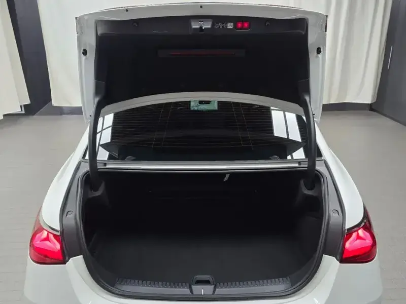 2024 Mercedes-Benz E-Класс с пробегом 34 256 км