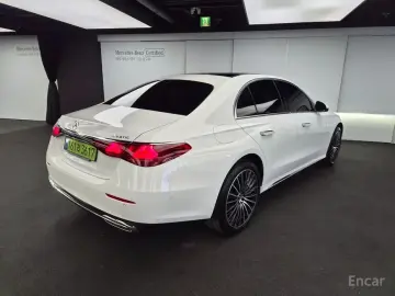 2026 Mercedes-Benz E-Класс с пробегом 3 067 км