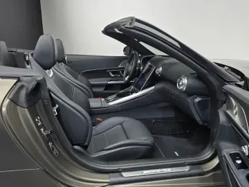 2023 Mercedes-Benz SL-Класс AMG с пробегом 9 832 км