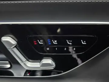 2023 Mercedes-Benz SL-Класс AMG с пробегом 9 832 км