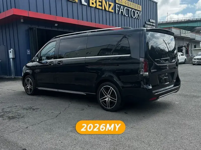 2025 Mercedes-Benz V-Класс с пробегом 29 км
