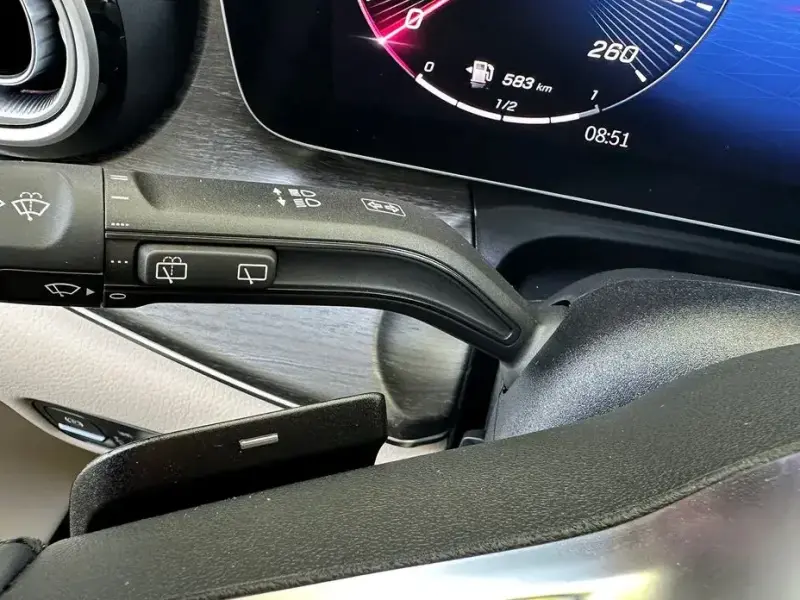 2025 Mercedes-Benz V-Класс с пробегом 29 км