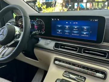 2025 Mercedes-Benz V-Класс с пробегом 29 км